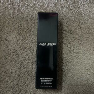 NEW Laura Mercier Matte Tinted Moisturizer 1N Birch